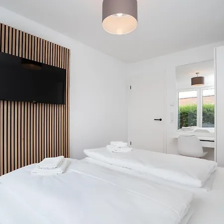 Apartment Kuestenhain 1 *